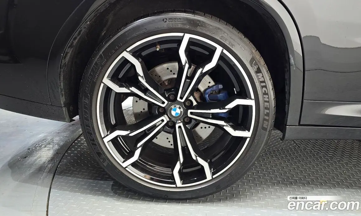 BMW X4M 2021 3.0 автомат (гидро), фото 5