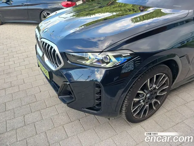 BMW X6 2025 3.0 автомат (гидро), миниатюра 1