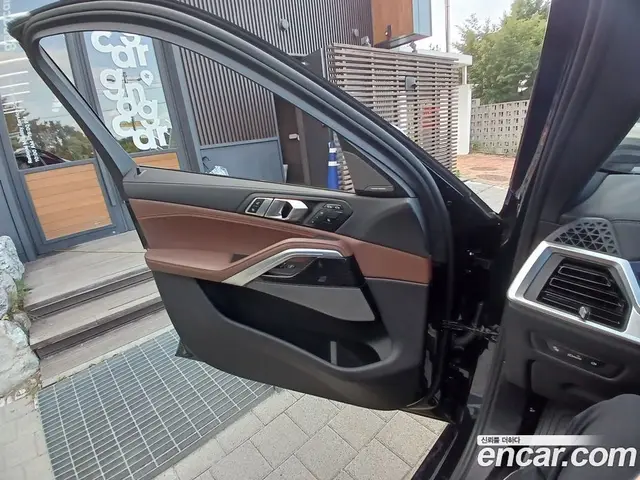 BMW X6 2025 3.0 автомат (гидро), миниатюра 11