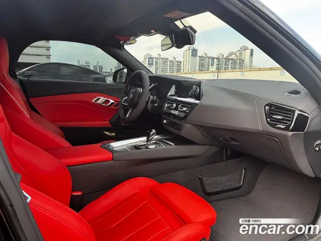 BMW Z4 2024 2.0 автомат (гидро), миниатюра 1