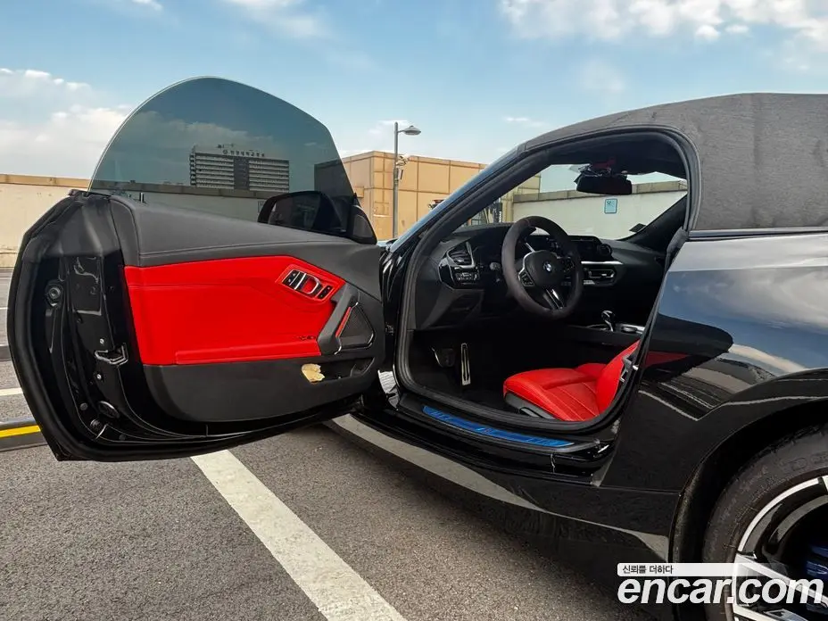 BMW Z4 2024 2.0 автомат (гидро), фото 3