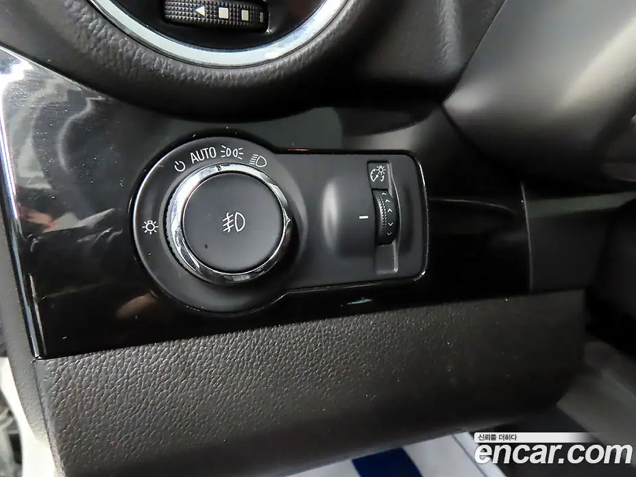 Chevrolet Orlando 2011 2.0 автомат (гидро), фото 14