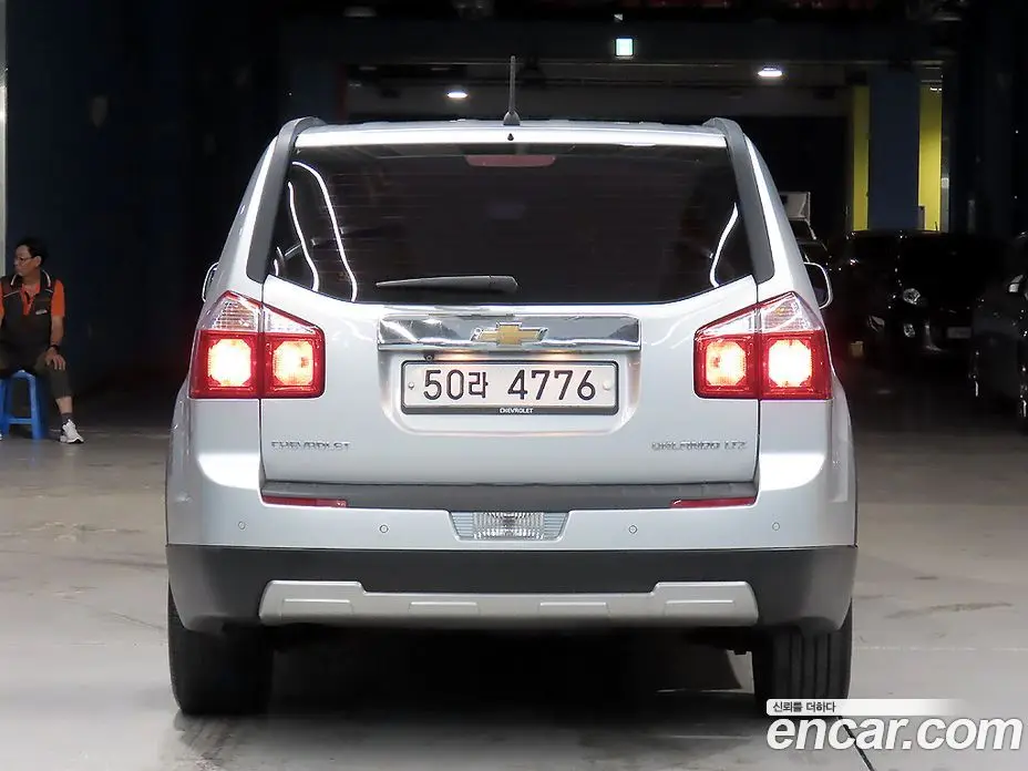 Chevrolet Orlando 2011 2.0 автомат (гидро), фото 3