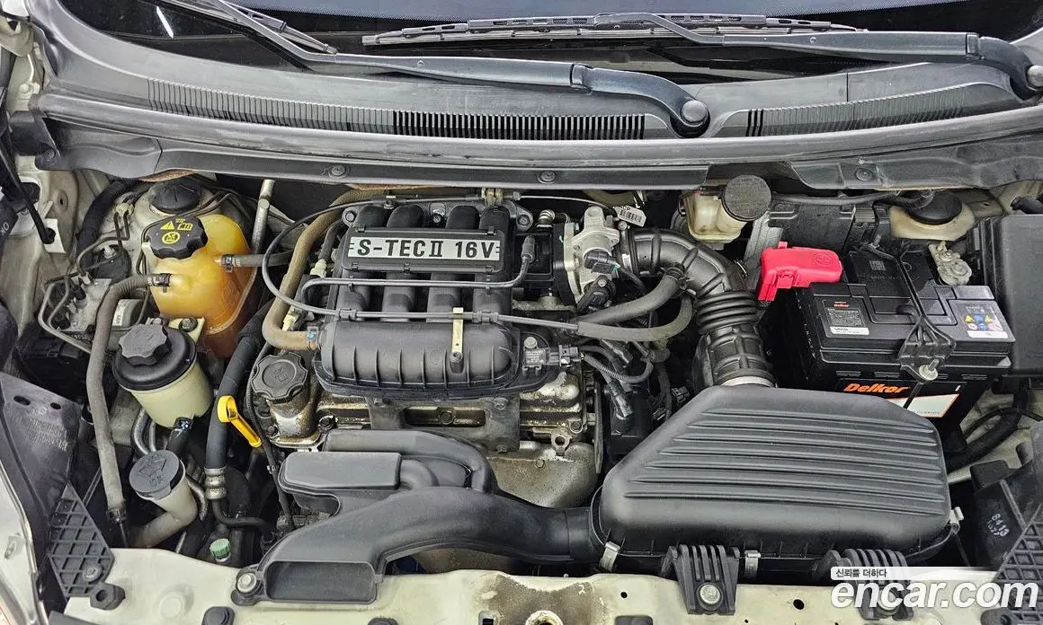 Chevrolet Spark 2011 1.0 автомат (гидро), фото 6