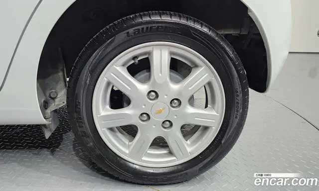 Chevrolet Spark 2011 1.0 автомат (гидро), миниатюра 7