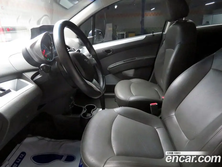 Chevrolet Spark 2014 1.0 автомат (гидро), фото 5