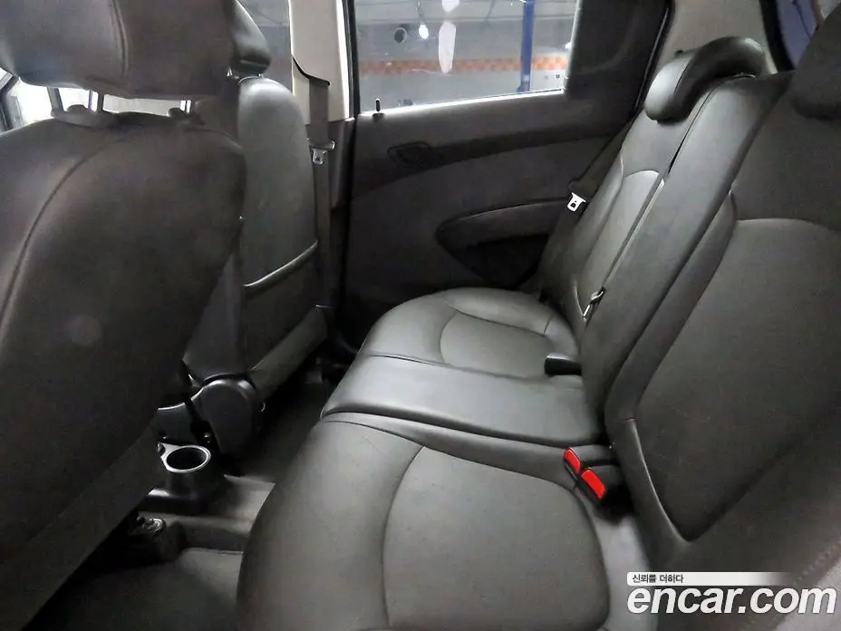 Chevrolet Spark 2014 1.0 автомат (гидро), фото 6