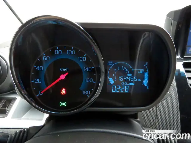 Chevrolet Spark 2014 1.0 автомат (гидро), миниатюра 9