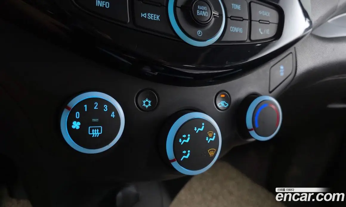 Chevrolet Spark 2015 1.0 автомат (гидро), фото 33