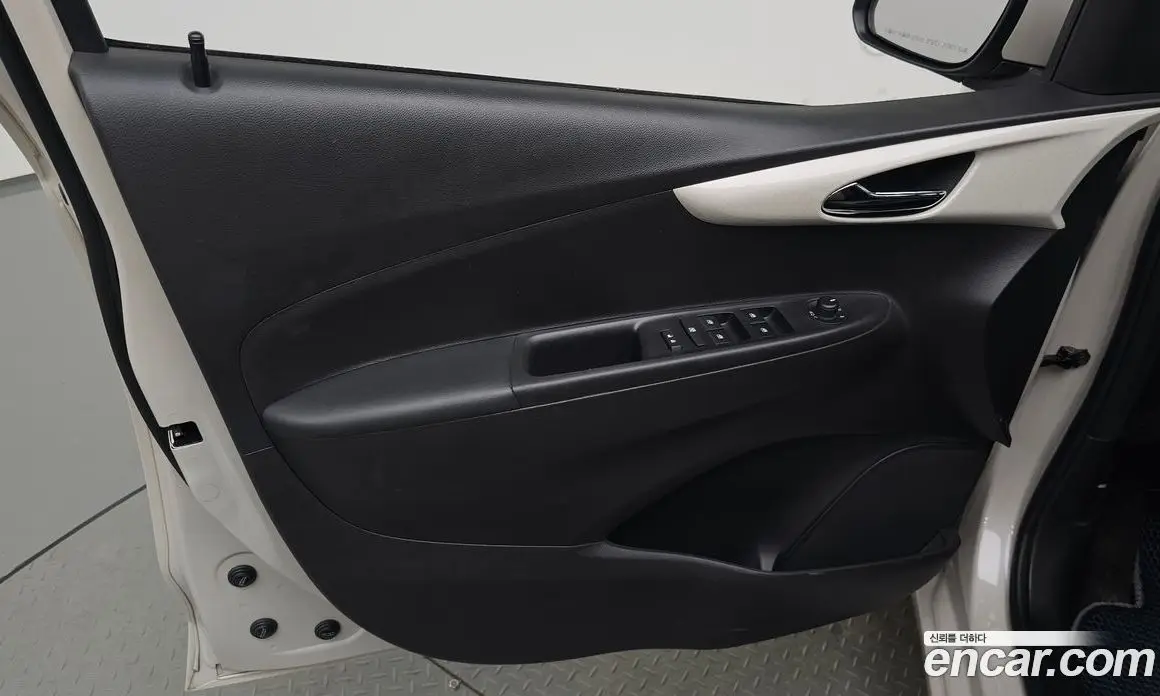 Chevrolet Spark 2016 1.0 автомат (гидро), фото 14