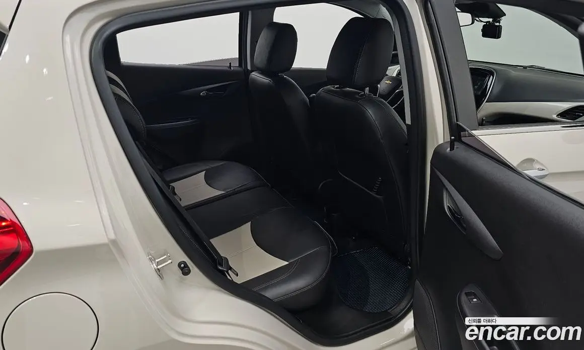 Chevrolet Spark 2016 1.0 автомат (гидро), фото 18