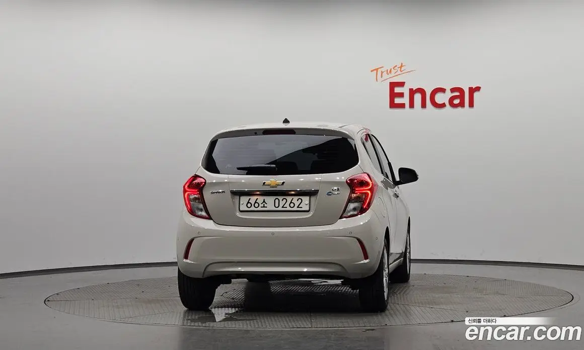 Chevrolet Spark 2016 1.0 автомат (гидро), фото 4