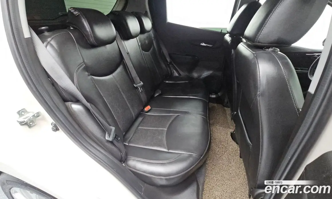 Chevrolet Spark 2016 1.0 автомат (гидро), фото 15