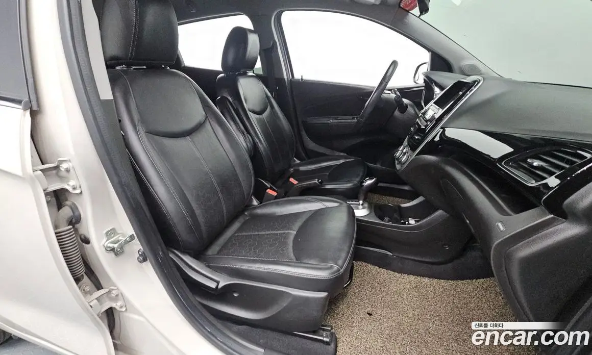 Chevrolet Spark 2016 1.0 автомат (гидро), фото 16