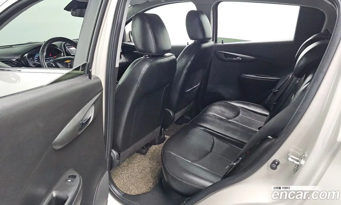 Chevrolet Spark 2016 1.0 автомат (гидро), фото 17