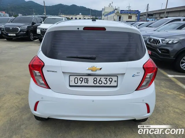 Chevrolet Spark 2017 1.0 автомат (гидро), миниатюра 2