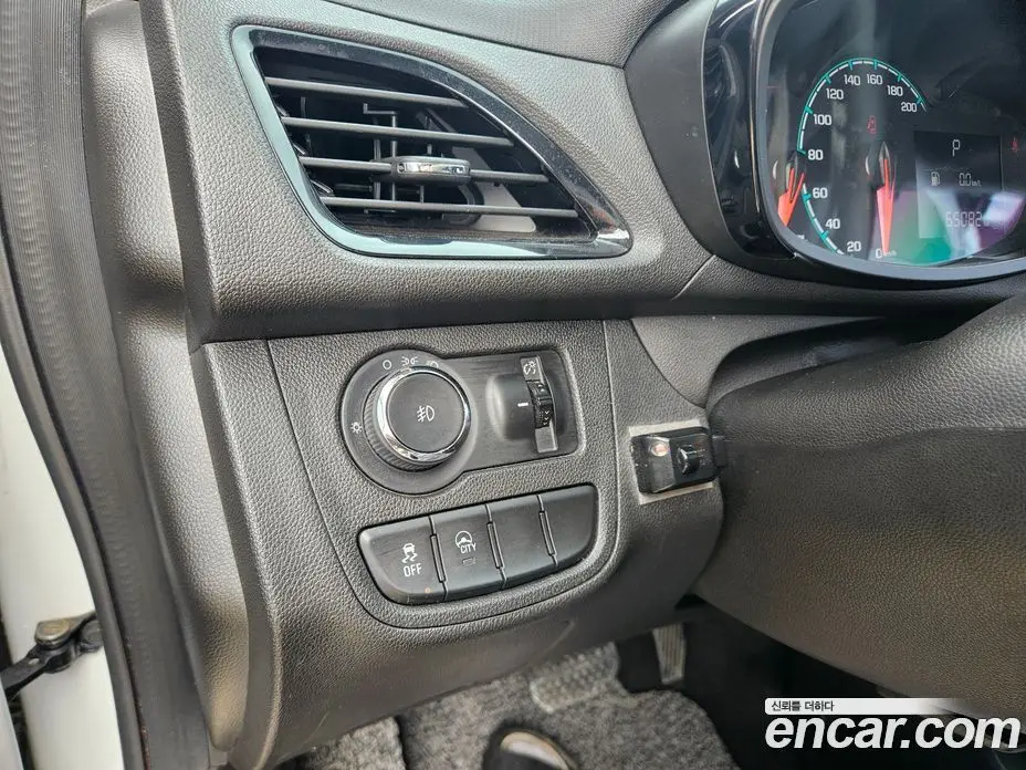 Chevrolet Spark 2017 1.0 автомат (гидро), фото 13