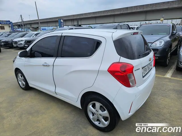 Chevrolet Spark 2017 1.0 автомат (гидро), миниатюра 4