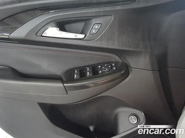 Chevrolet TrailBlazer 2020 1.3 автомат (вариатор), миниатюра 12