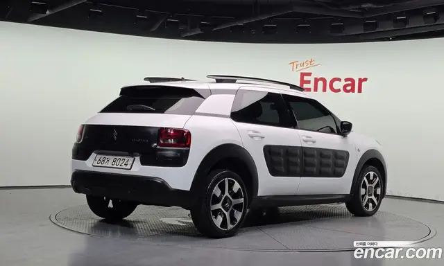 Citroen C4 Cactus 2017 1.6 автомат (гидро), миниатюра 2