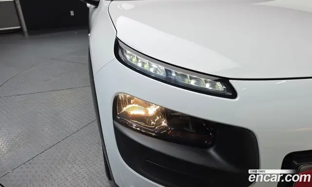 Citroen C4 Cactus 2017 1.6 автомат (гидро), миниатюра 8