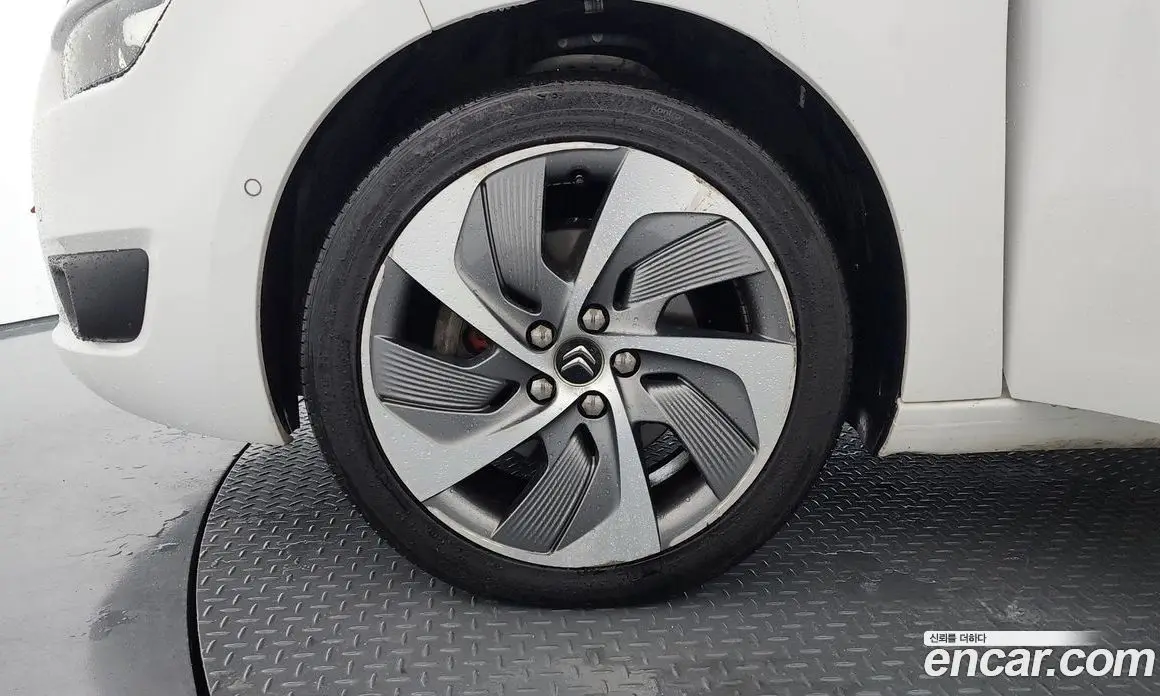 Citroen C4 Picasso 2015 2.0 автомат (гидро), фото 5