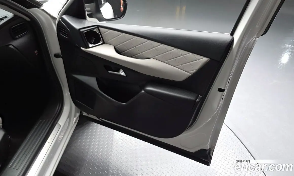 Citroen DS3 2022 0.1 автомат (гидро), фото 14