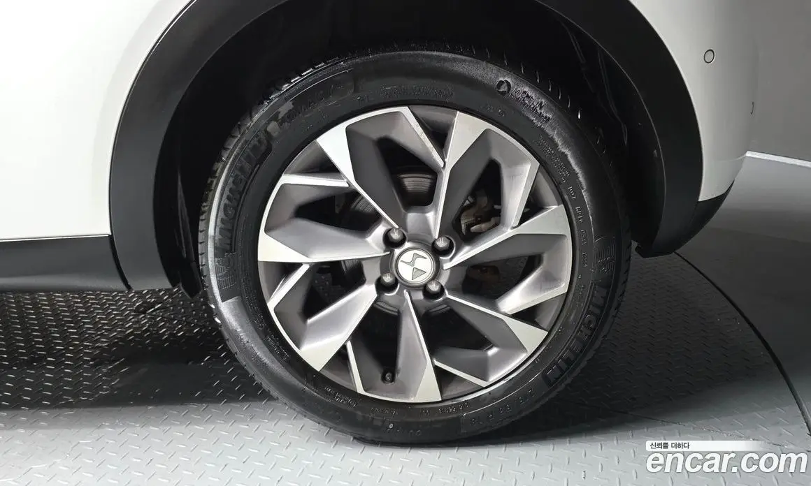 Citroen DS3 2022 0.1 автомат (гидро), фото 7