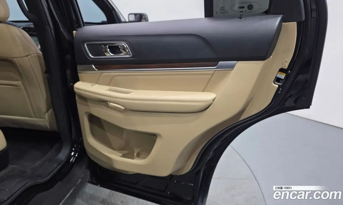 Ford Explorer 2017 2.3 автомат (гидро), фото 15