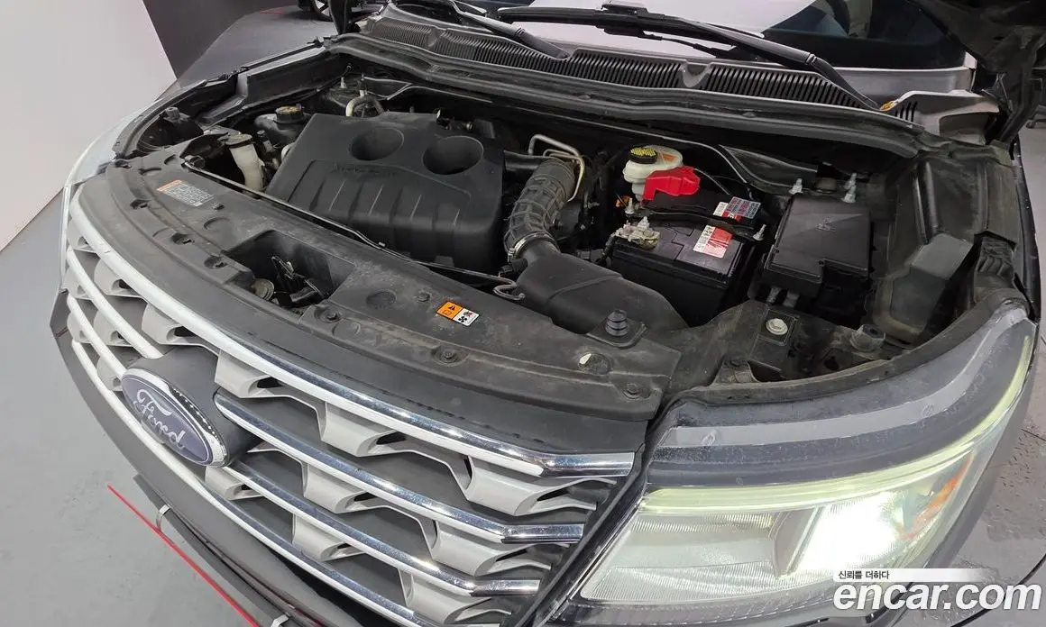 Ford Explorer 2017 2.3 автомат (гидро), фото 6