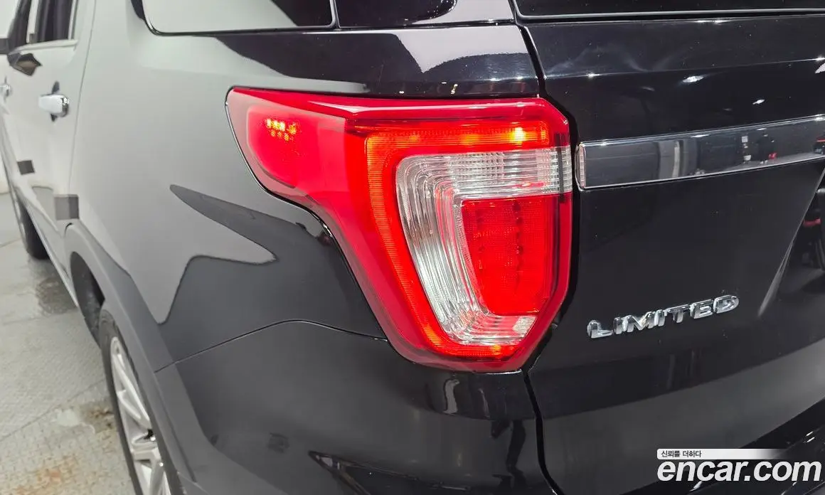 Ford Explorer 2017 2.3 автомат (гидро), фото 9