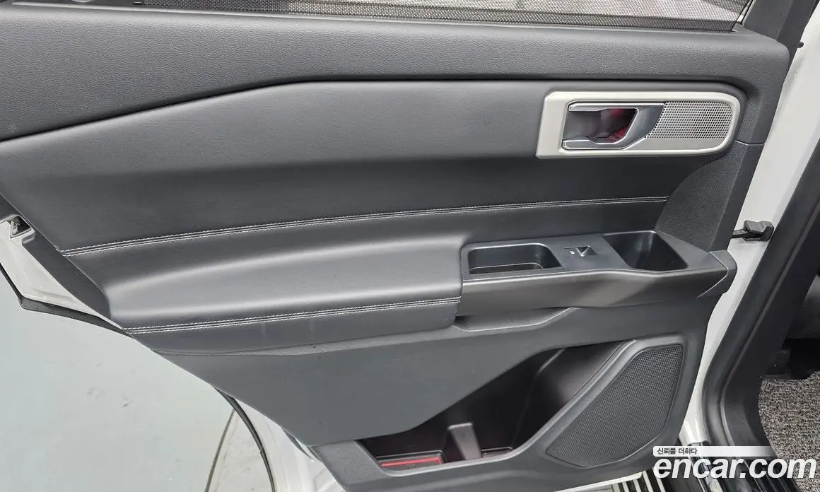 Ford Explorer 2020 2.3 автомат (гидро), фото 14