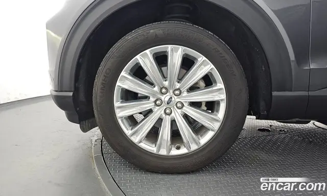 Ford Explorer 2020 2.3 автомат (гидро), миниатюра 5