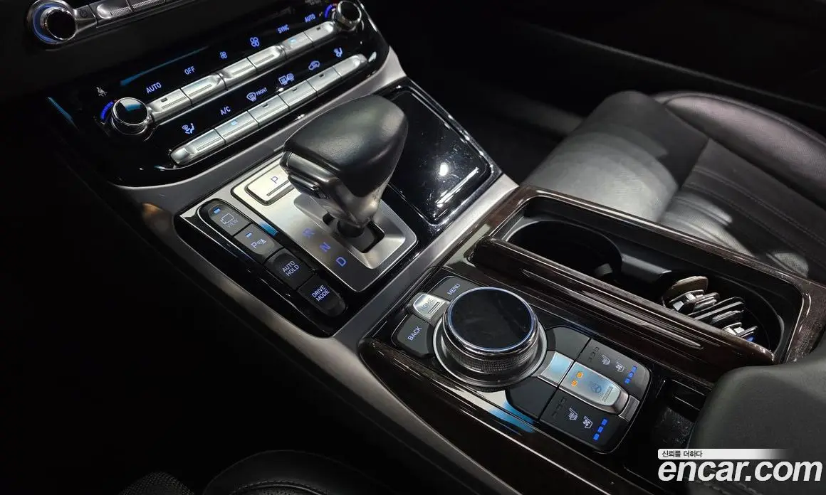 Genesis EQ900 2016 3.8 автомат (гидро), фото 12