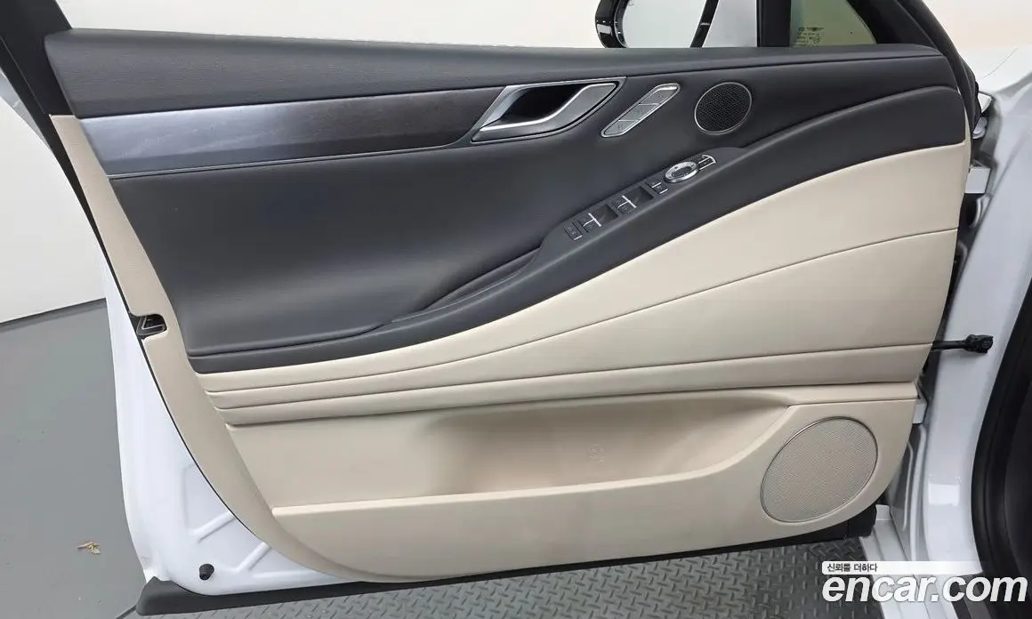 Genesis G80 2023 2.5 автомат (гидро), фото 14