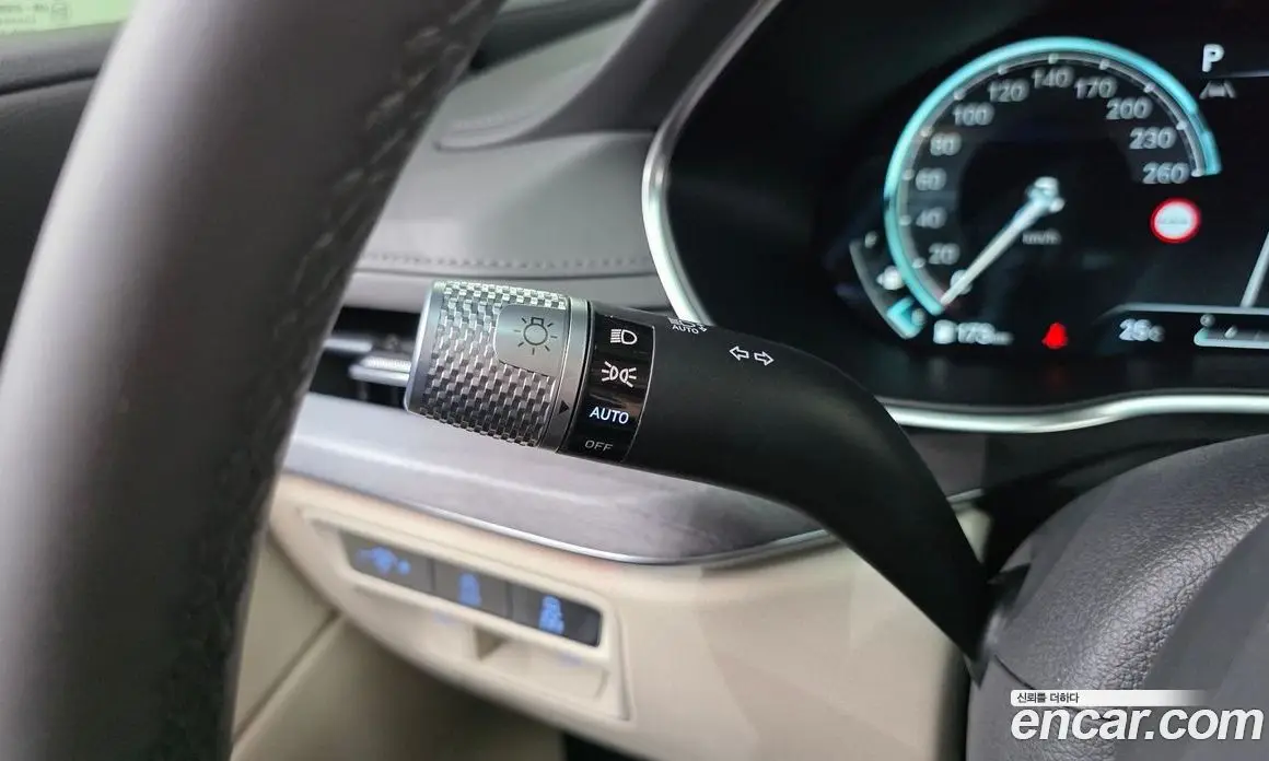 Genesis G80 2023 2.5 автомат (гидро), фото 25