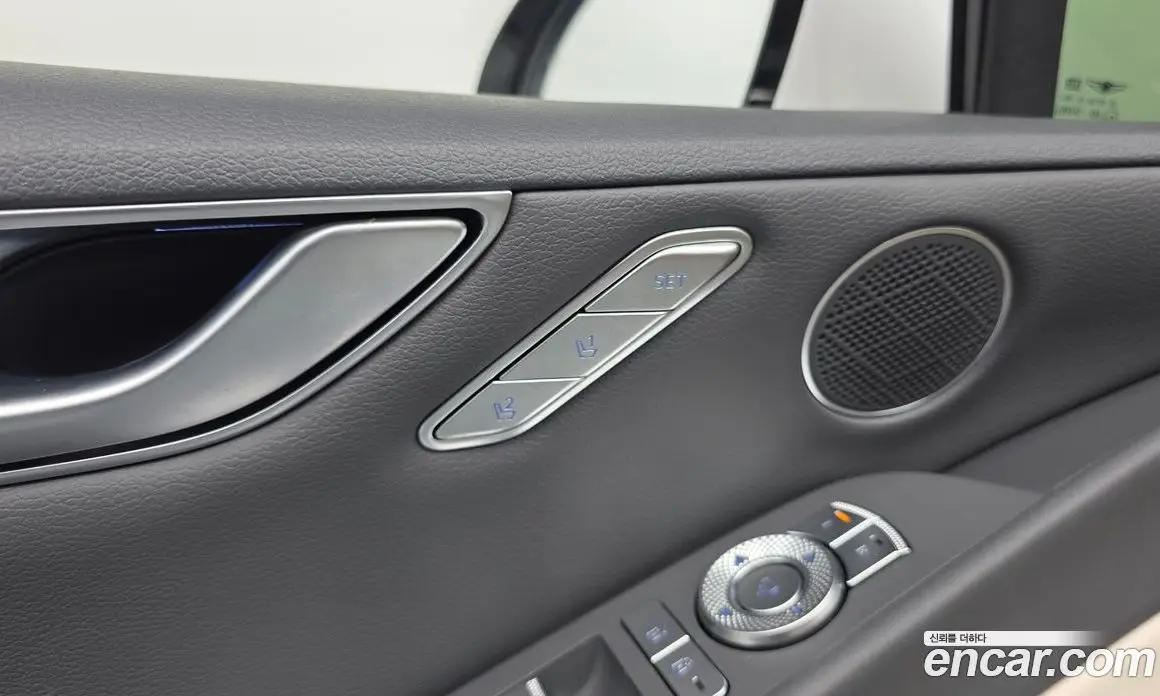 Genesis G80 2023 2.5 автомат (гидро), фото 26
