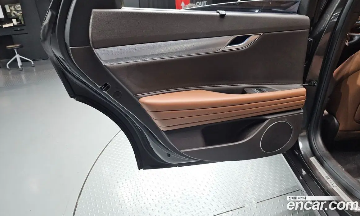 Genesis G80 2023 2.5 автомат (гидро), фото 15