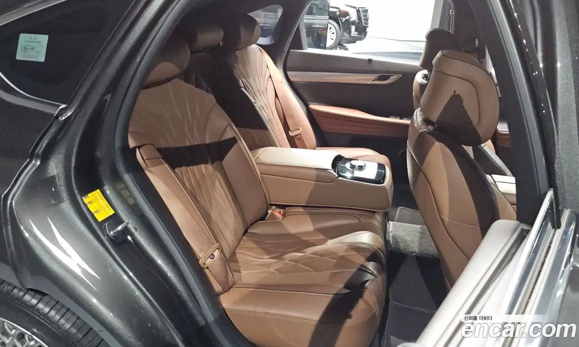 Genesis G80 2023 2.5 автомат (гидро), фото 17