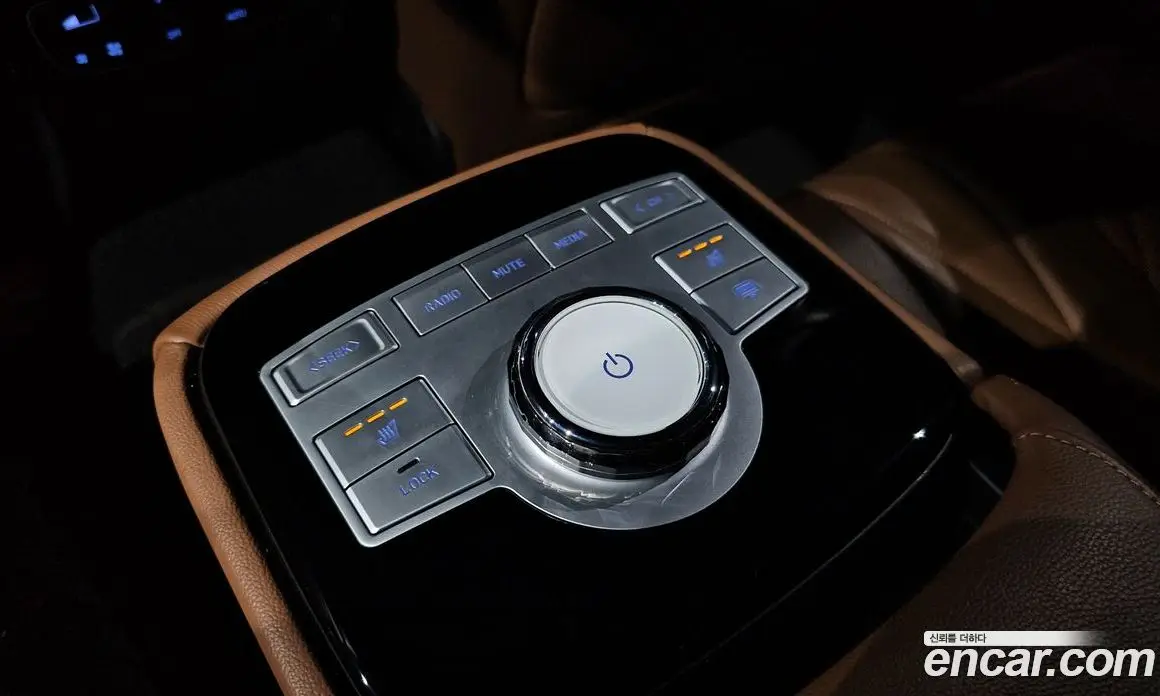 Genesis G80 2023 2.5 автомат (гидро), фото 24