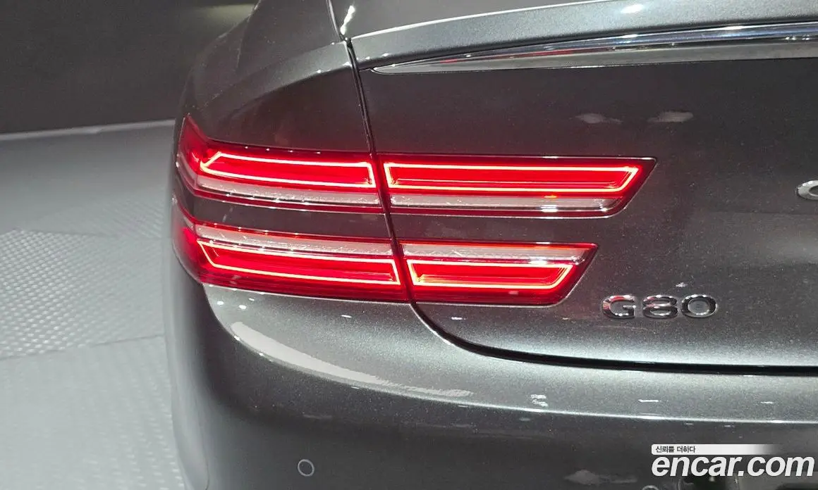 Genesis G80 2023 2.5 автомат (гидро), фото 9