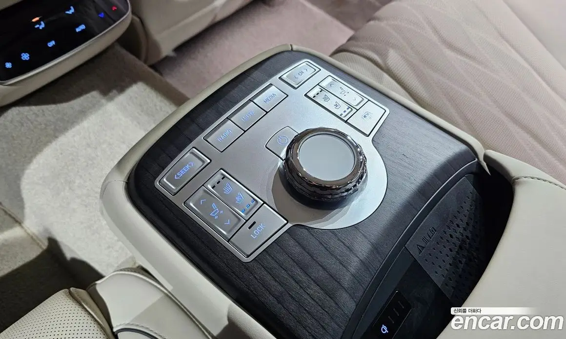 Genesis G80 2024 2.5 автомат (гидро), фото 21