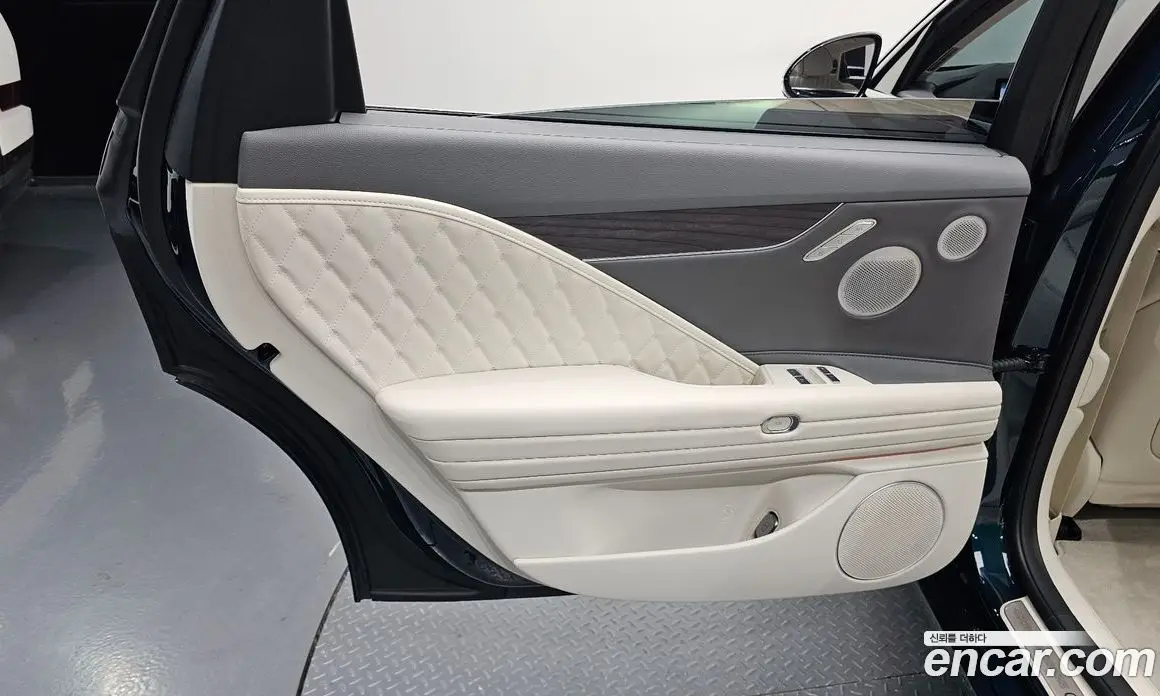 Genesis G80 2025 0.1 автомат (гидро), фото 14