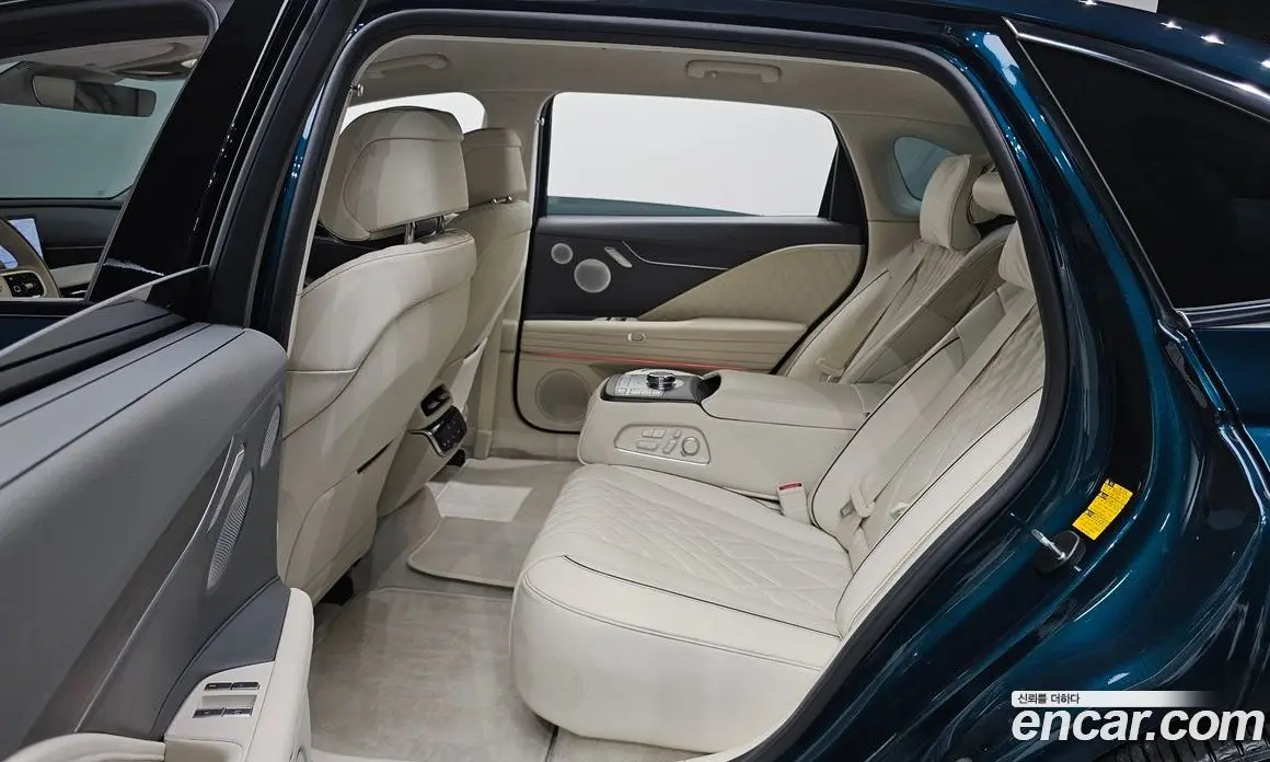 Genesis G80 2025 0.1 автомат (гидро), фото 17