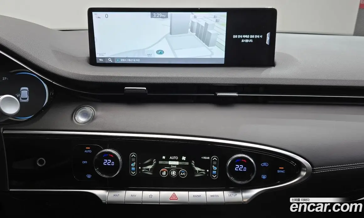 Genesis GV70 2021 2.5 автомат (гидро), фото 16