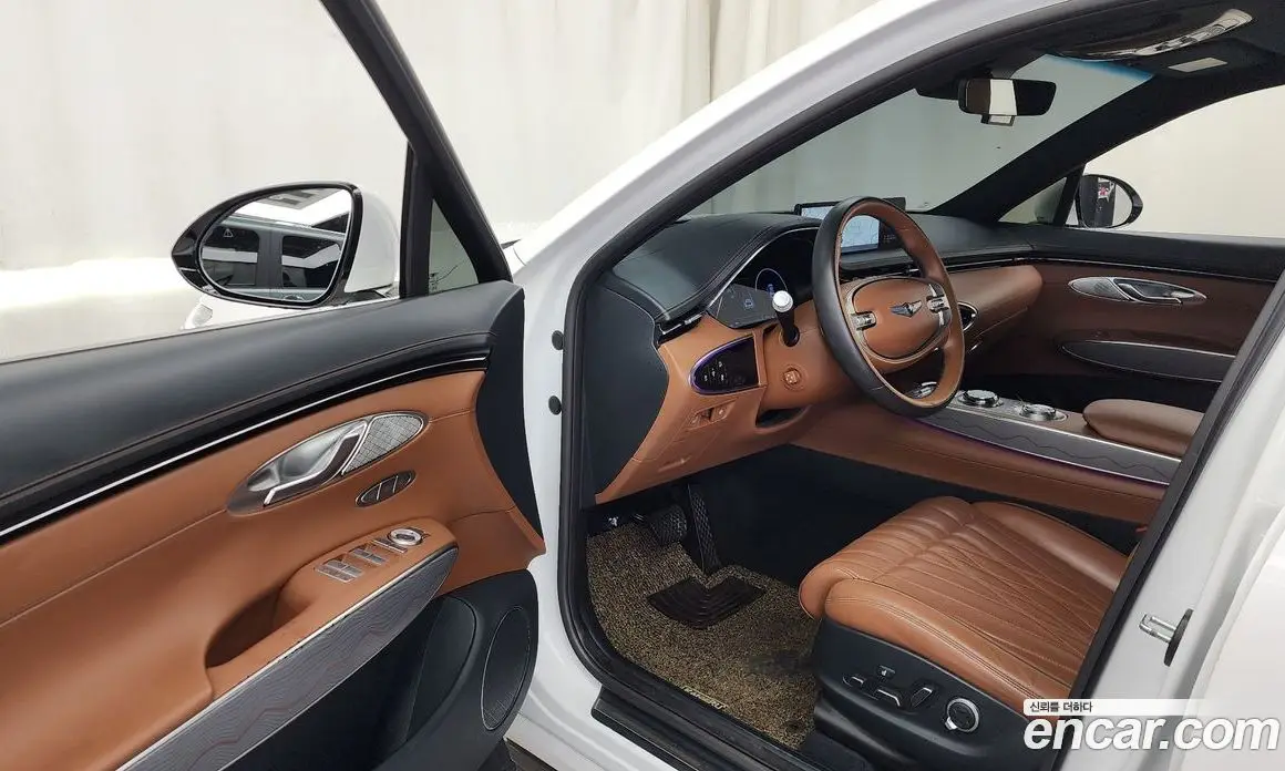 Genesis GV70 2021 2.2 автомат (гидро), фото 13