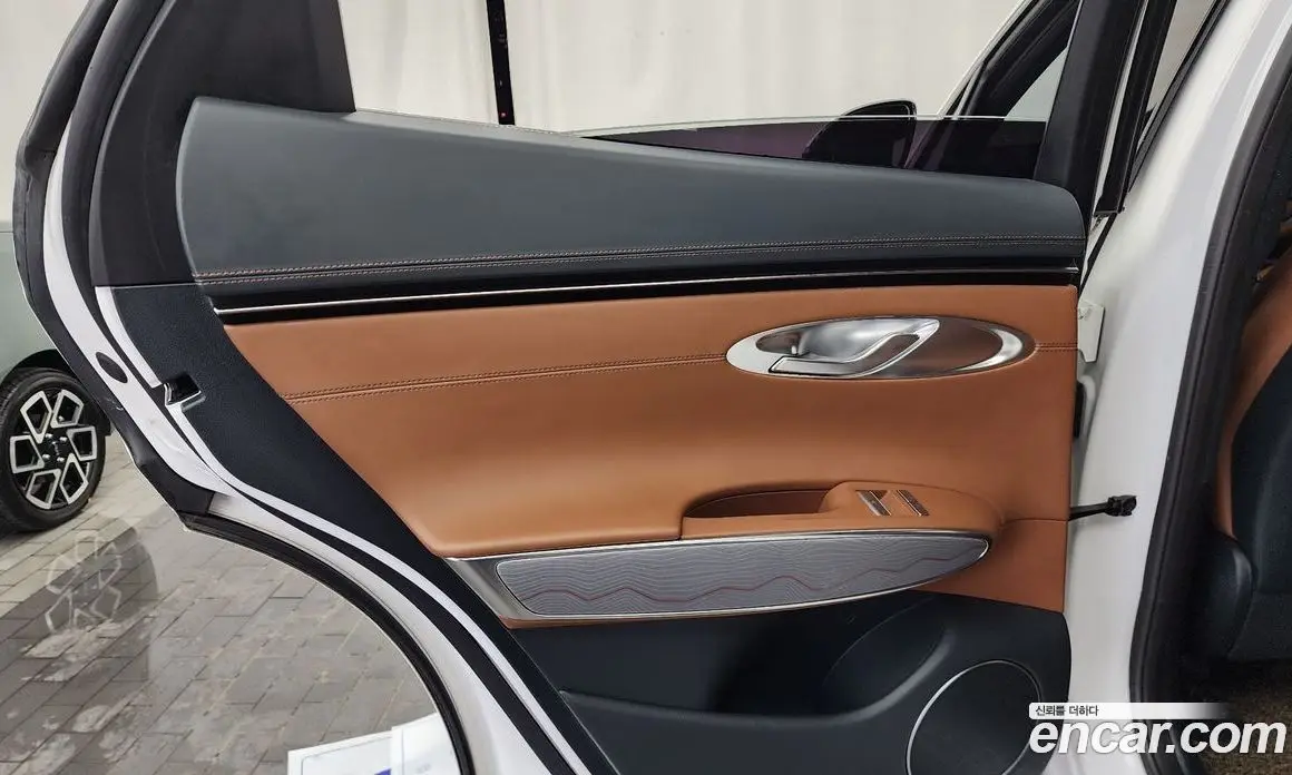 Genesis GV70 2021 2.2 автомат (гидро), фото 15