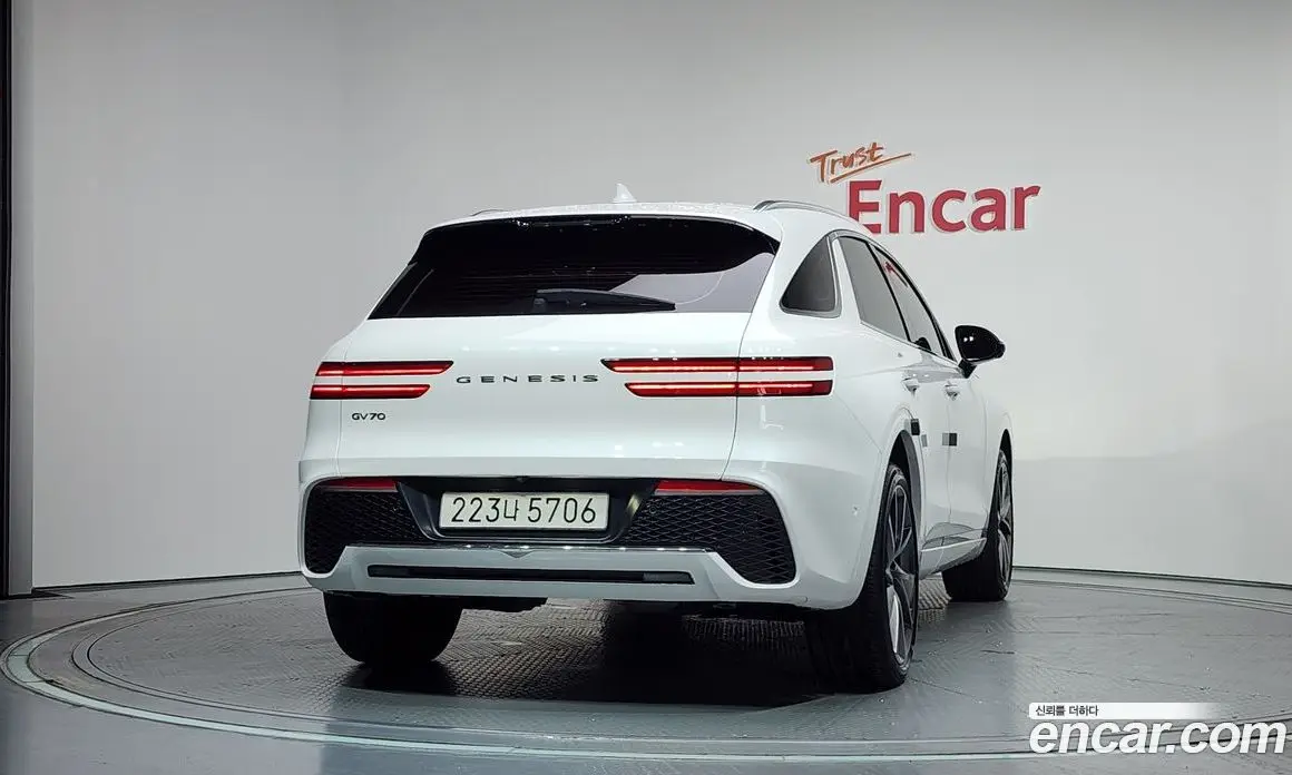 Genesis GV70 2021 2.2 автомат (гидро), фото 4