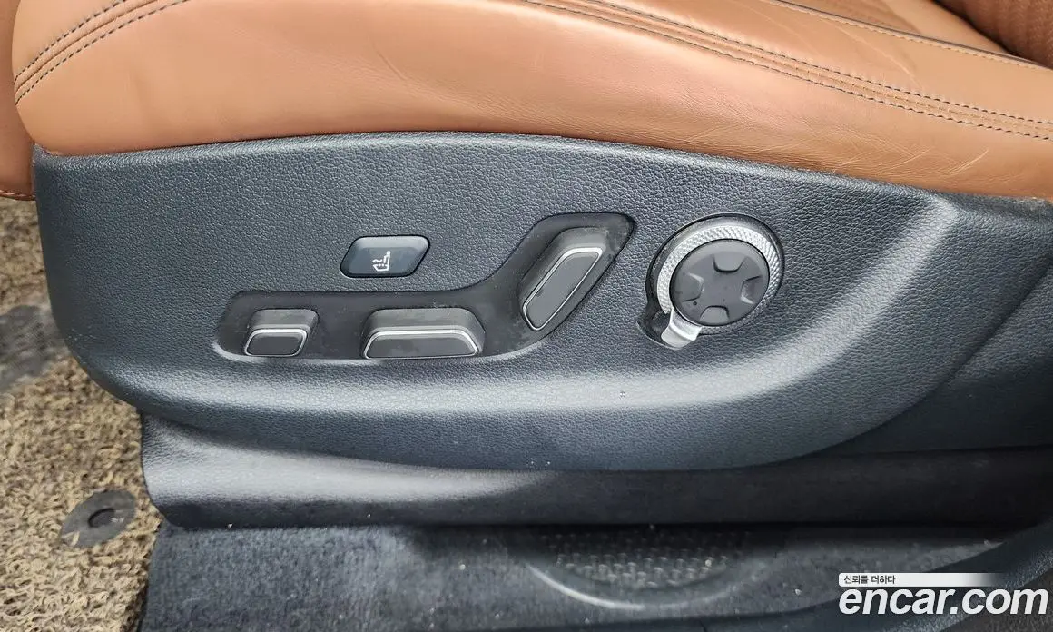 Genesis GV70 2021 2.2 автомат (гидро), фото 32