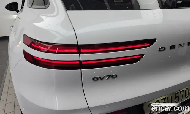 Genesis GV70 2021 2.2 автомат (гидро), миниатюра 9